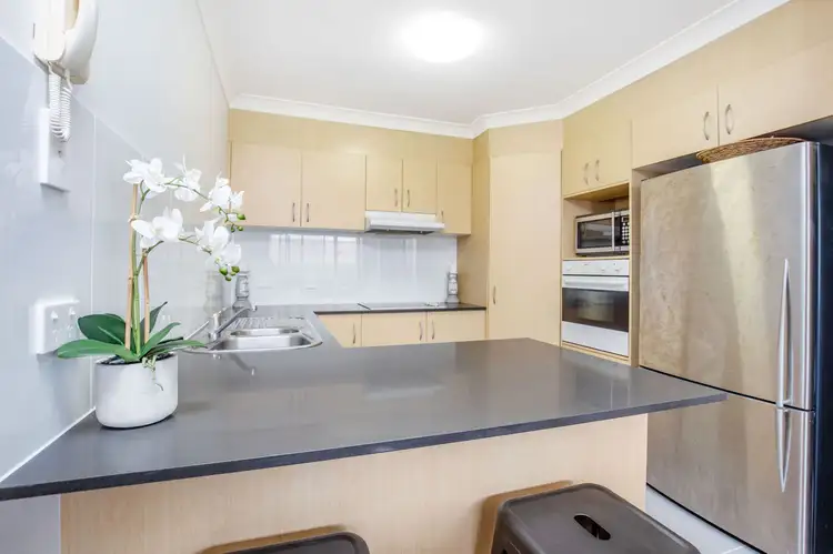 9a/64 Gilston Road, Nerang QLD 4211