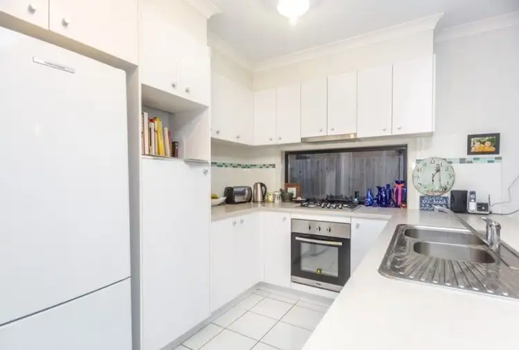 2/4 Water Gum Crescent, Ningi QLD 4511