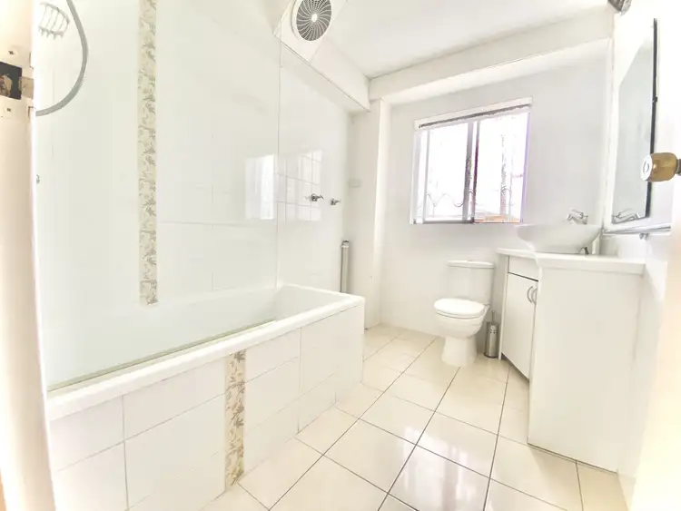 Fourth view of Homely apartment listing, 3/18 Thurlow Place, Belconnen ACT 2617