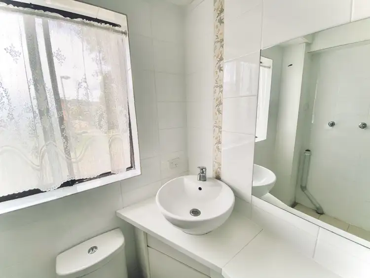 Fifth view of Homely apartment listing, 3/18 Thurlow Place, Belconnen ACT 2617