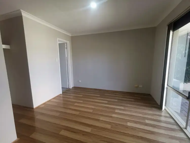 Sixth view of Homely house listing, 2 Napier Place, Brookdale WA 6112