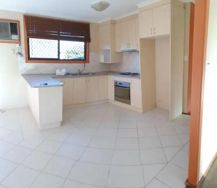Fourth view of Homely townhouse listing, 2 Bradbury Place, Karabar NSW 2620