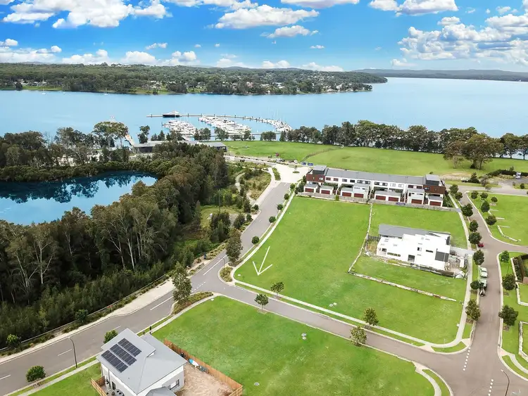 54 Trinity Point Drive, Morisset Park NSW 2264