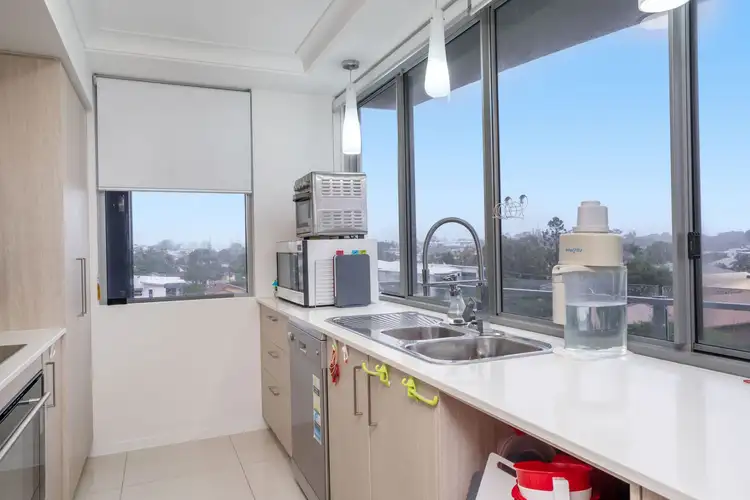 16/14-16 Bright Avenue, Labrador QLD 4215