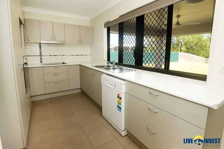 Seventh view of Homely house listing, 31 Limerick Way, Mount Low QLD 4818