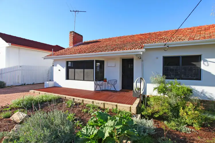 122 Jarrah Road, East Victoria Park WA 6101