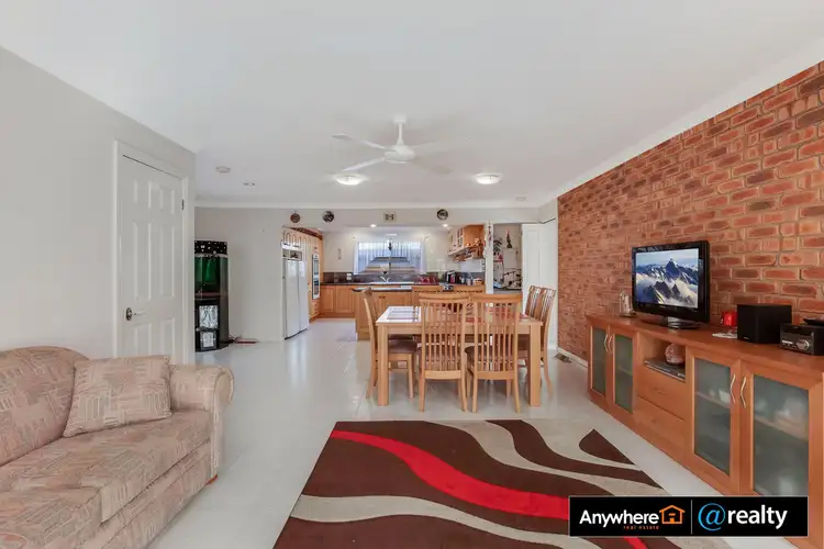 Fourth view of Homely house listing, 4 Dryburgh Place, Hillside VIC 3037