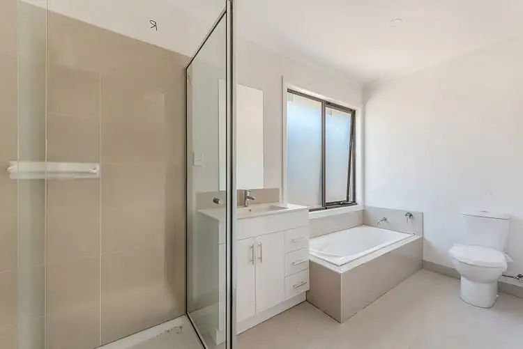 Fifth view of Homely house listing, Unit 1/13-15 Rawlings Avenue, Ferntree Gully VIC 3156