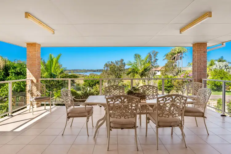 1 Sanctuary Close, Tea Gardens NSW 2324