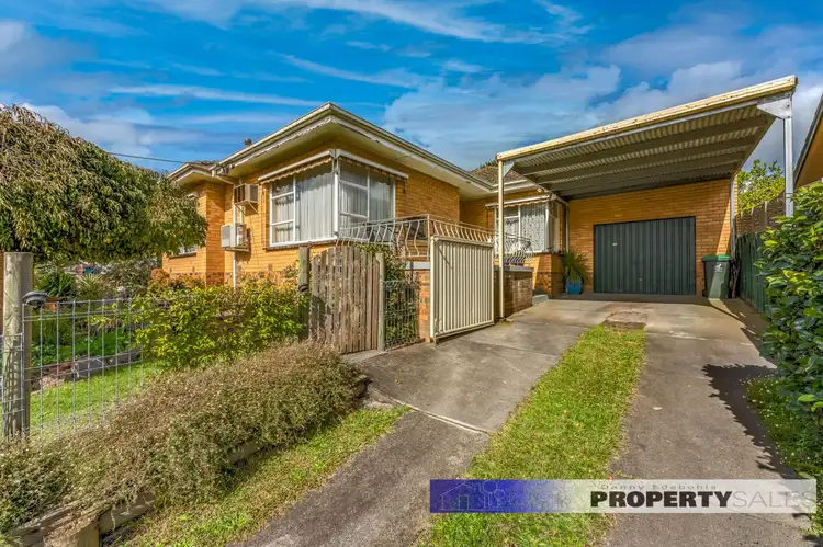 18 Bayley Street, Moe VIC 3825