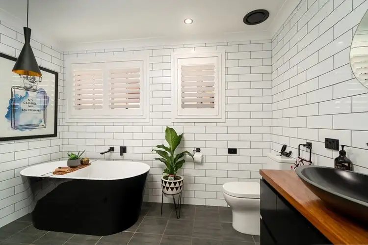 Second view of Homely house listing, 11 Loane Place, Dubbo NSW 2830