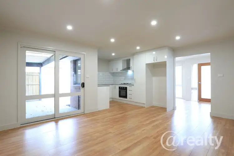 Sixth view of Homely unit listing, 1/10 Maplehurst Avenue, Hoppers Crossing VIC 3029