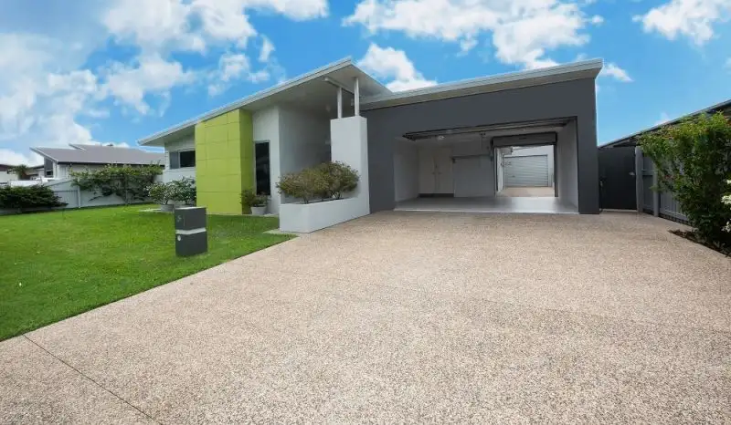 Main view of Homely house listing, 5 Monterrico Circuit, Beaconsfield QLD 4740
