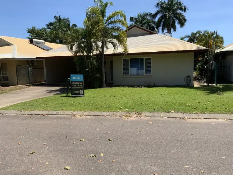 7 Monash Court, Durack NT 830