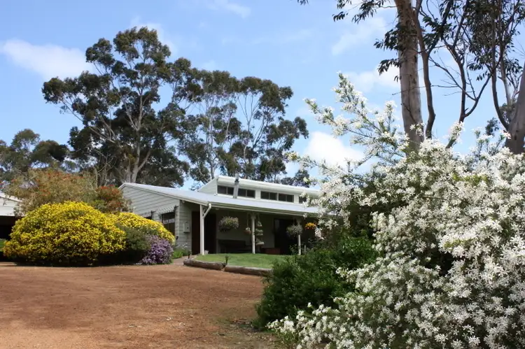 182 Station Road, Nornalup WA 6333
