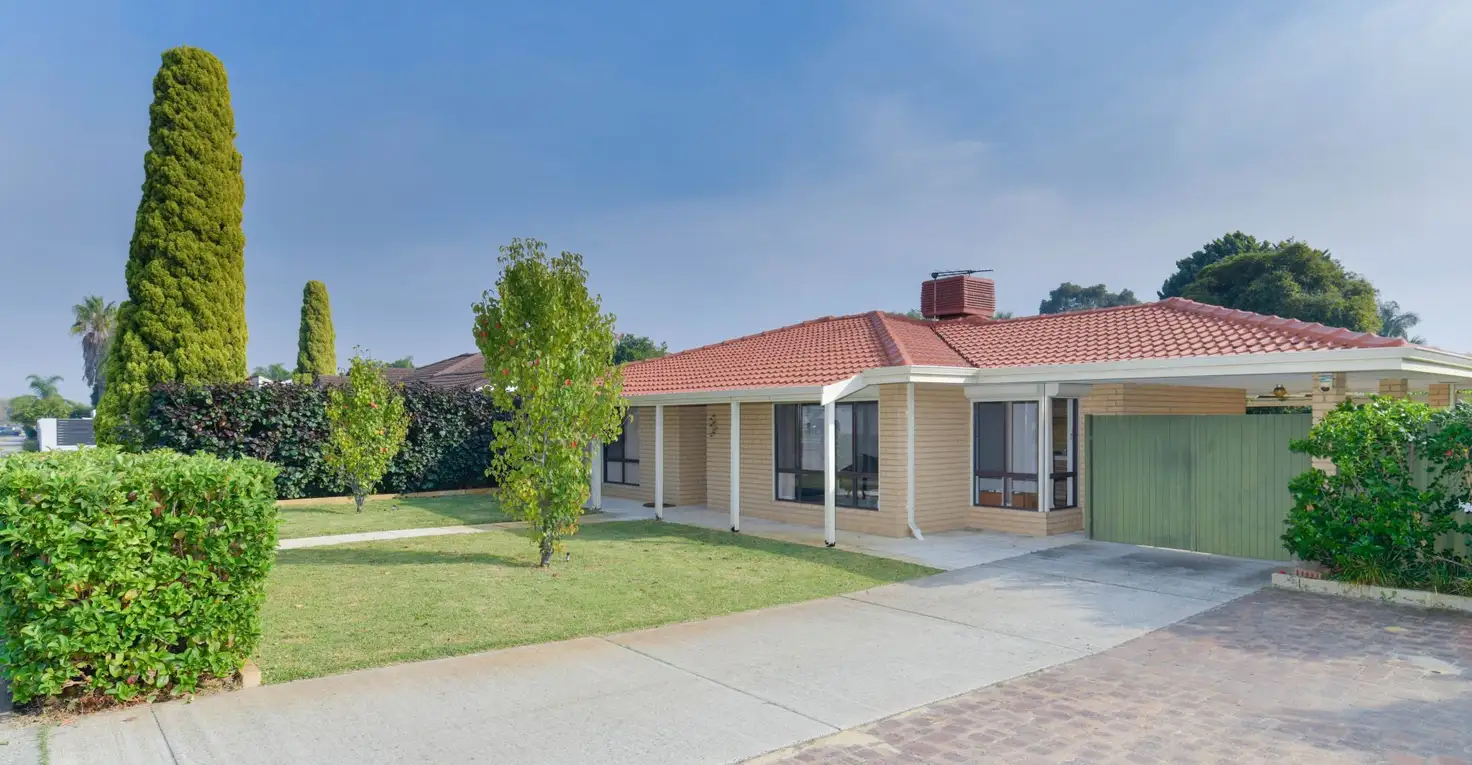 Main view of Homely house listing, 33 Farrington Road, Leeming WA 6149