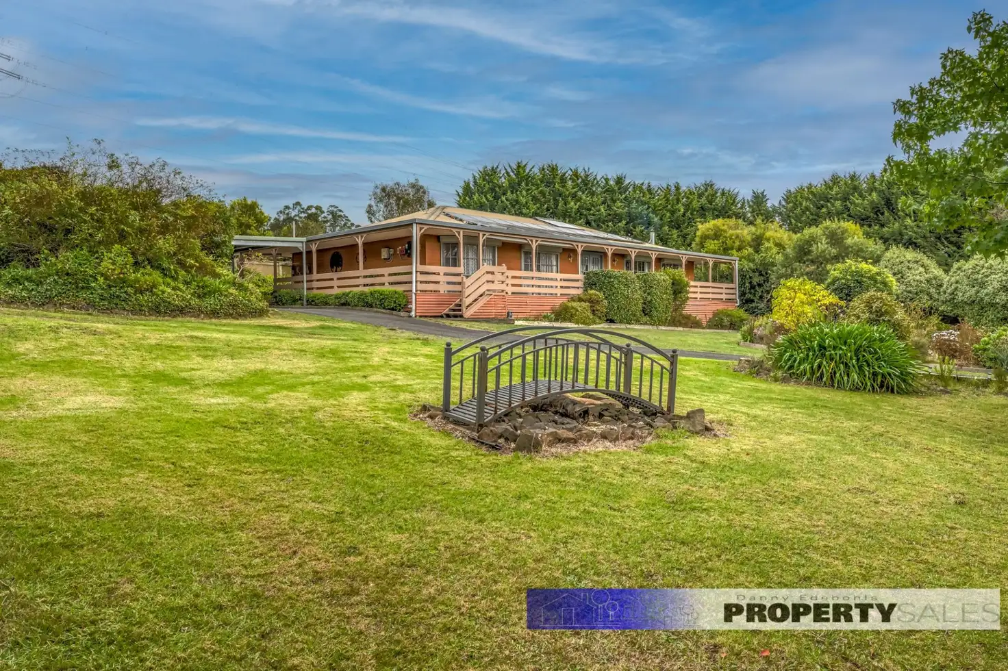 Main view of Homely house listing, 40 Yasmin Drive, Hernes Oak VIC 3825