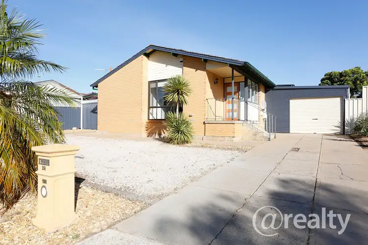 28 Simeon Crescent, Morphett Vale SA 5162