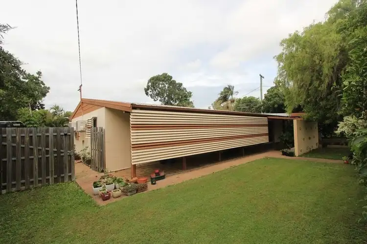 24 Sycamore St, Pimlico QLD 4812