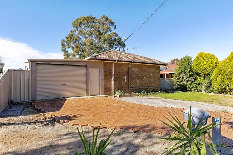 4 Banner Street, Forest Hill NSW 2651
