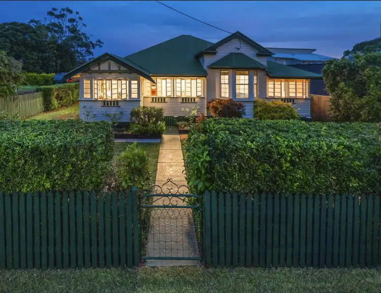 107 Colburn Ave, Victoria Point QLD 4165