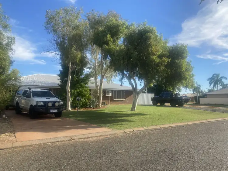 Second view of Homely house listing, 2 Pearse Place, Millars Well WA 6714