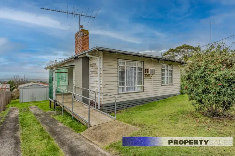 12 Windsor Avenue, Moe VIC 3825