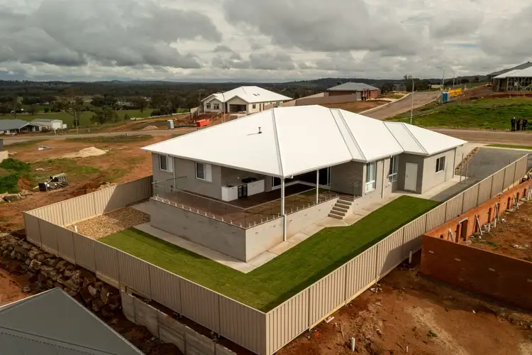 Second view of Homely house listing, 20 Jumbuck Drive, Gobbagombalin NSW 2650