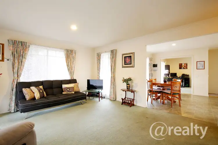 Second view of Homely unit listing, 28/8 Monteith Crescent, Endeavour Hills VIC 3802