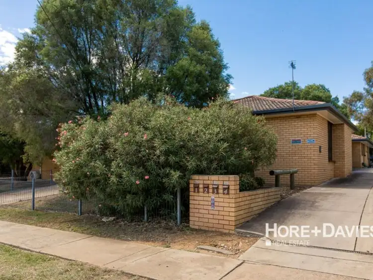 3/1 Nordlingen Drive, Tolland NSW 2650