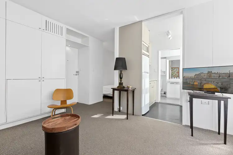 Fifth view of Homely studio listing, 47/51 Roslyn Gardens, Elizabeth Bay NSW 2011