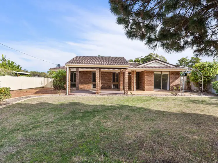 48 Regina Road, Kelmscott WA 6111