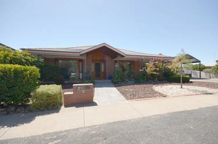 Main view of Homely house listing, 76 Barnes Boulevard, Horsham VIC 3400