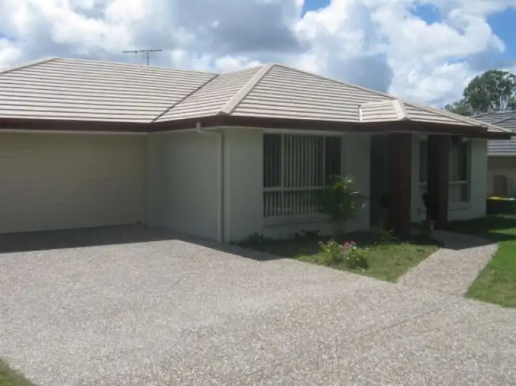 16 Stoneleigh Way, Holmview QLD 4207