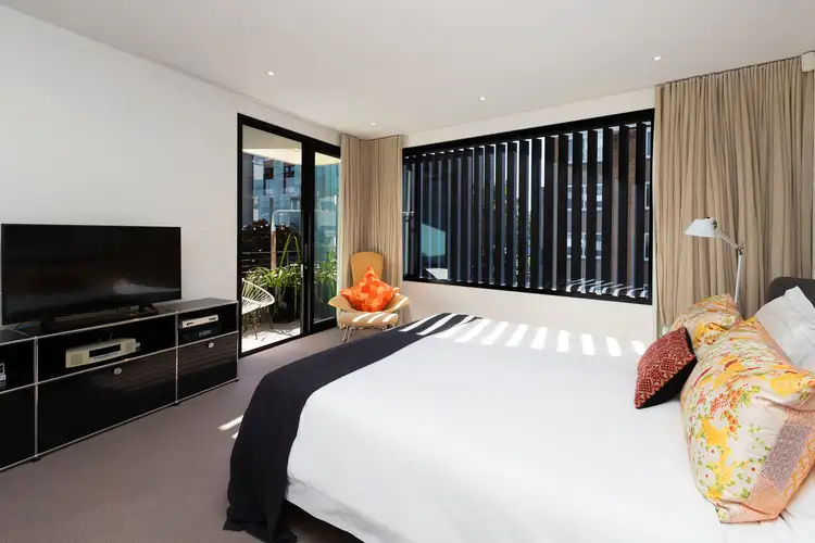 Third view of Homely apartment listing, 2/12 St Neot Avenue, Potts Point NSW 2011