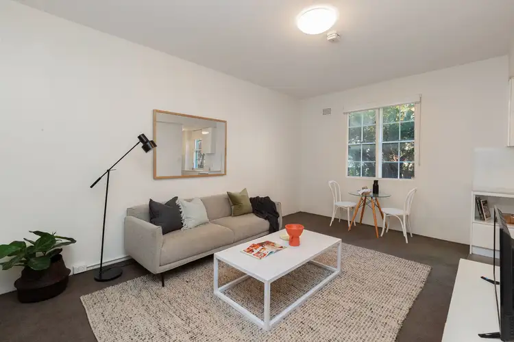 Third view of Homely apartment listing, 3/2 Greenknowe Avenue, Elizabeth Bay NSW 2011
