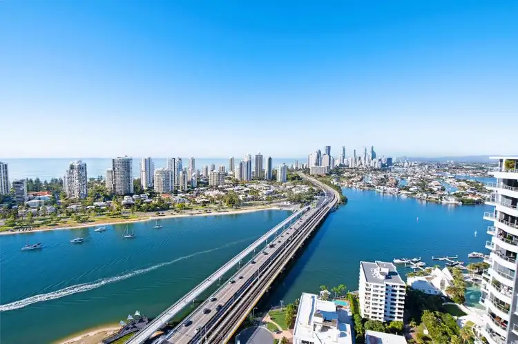 3010/2 Como Crescent, Southport QLD 4215