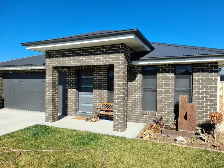 14 Kemp St, Eglinton NSW 2795