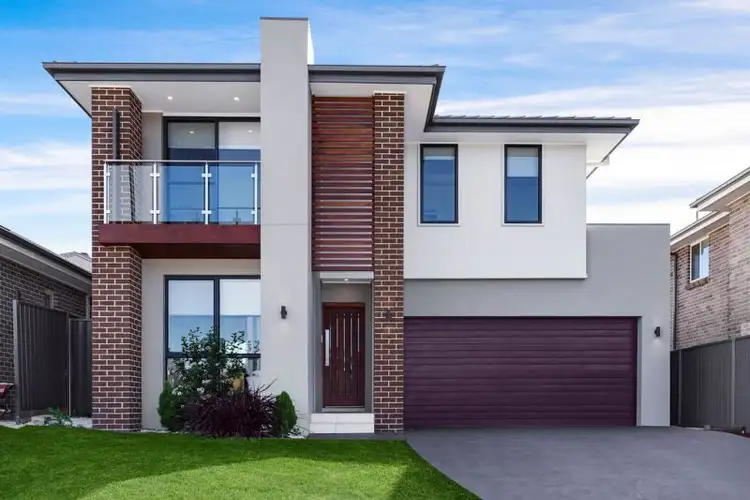 44 Poulton Terrace, Campbelltown NSW 2560