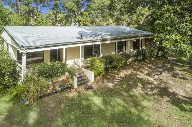 10 Yatama Place, Cooroibah QLD 4565