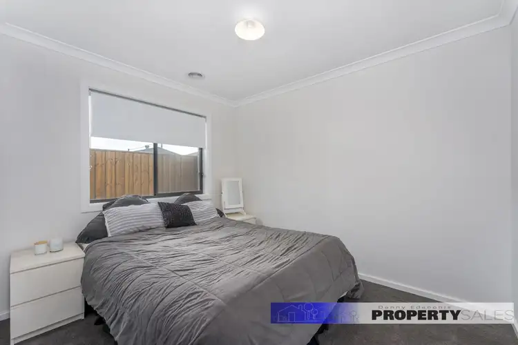 Sixth view of Homely house listing, 1 St Helena Way, Moe VIC 3825