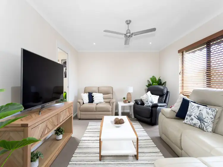 Fifth view of Homely house listing, 4 Mussett Court, Glenella QLD 4740