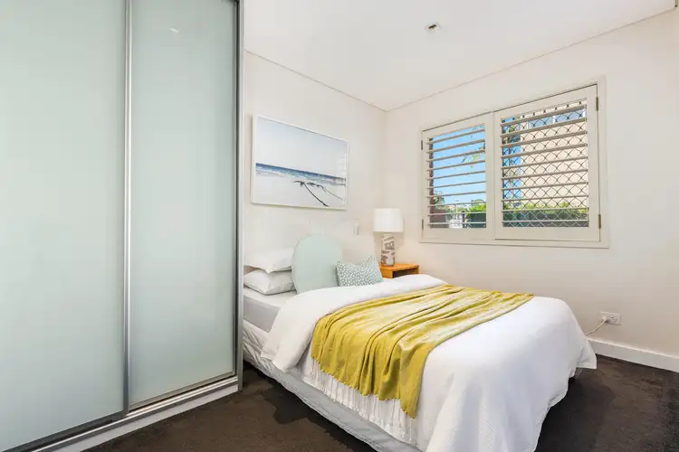 Fifth view of Homely apartment listing, 2/25 Oliver Street, Freshwater NSW 2096