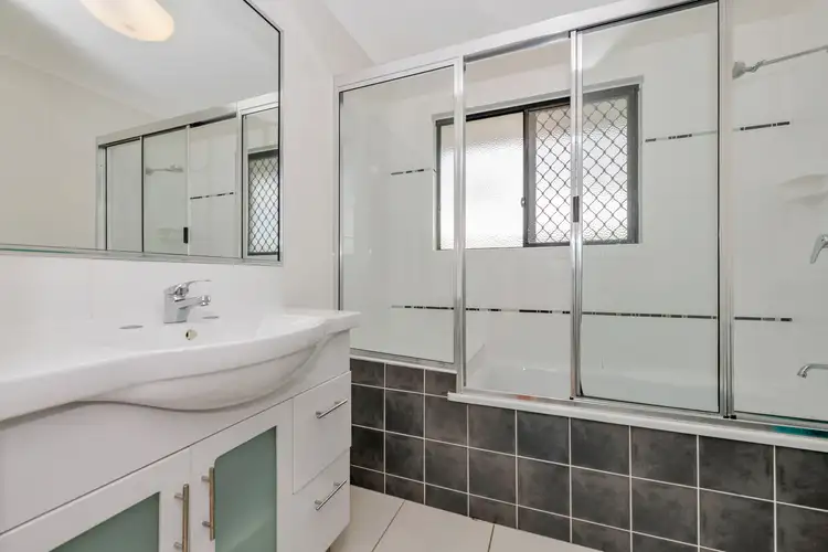 Seventh view of Homely house listing, 4 Richfield Court, Deeragun QLD 4818