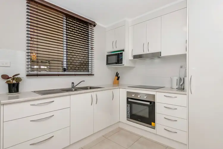 Sixth view of Homely block of units listing, 2 Wandella Street, Cranbrook QLD 4814