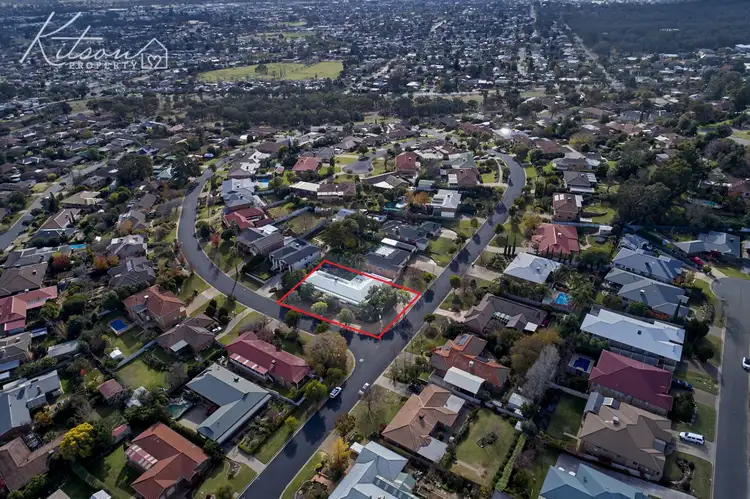 32 Missouri Avenue, Tolland NSW 2650
