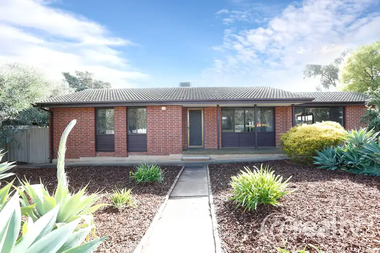 2 Paginton Crescent, Elizabeth East SA 5112