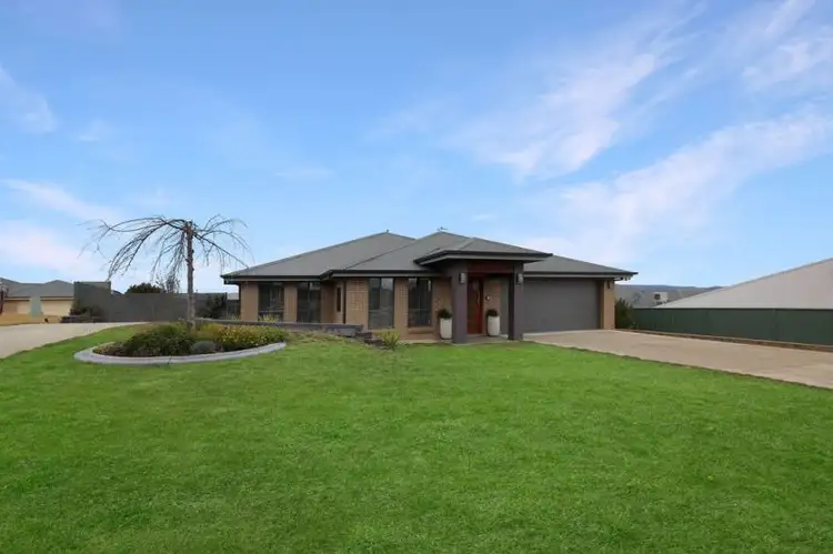 3 Paul Close, Kelso NSW 2795