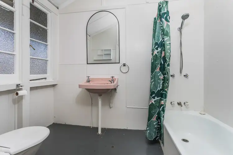 Fifth view of Homely flat listing, Flat 2/55 Adamson Street, Wooloowin QLD 4030