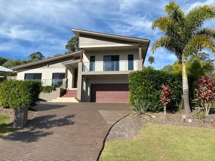 9 Summer Hill Crescent, Maudsland QLD 4210